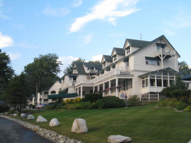 A Coastal Classic: The Spruce Point Inn Resort & Spa; Boothbay Harbor, Maine